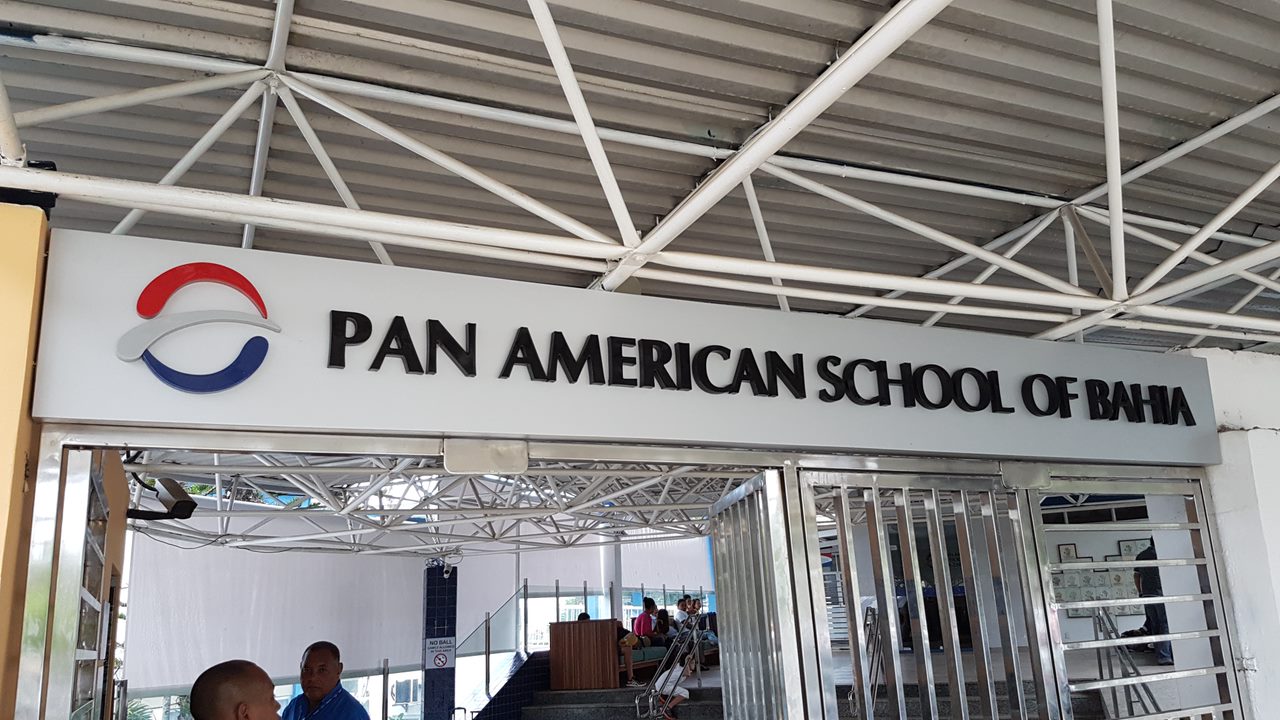 Letreiro — Pan American School of Bahia