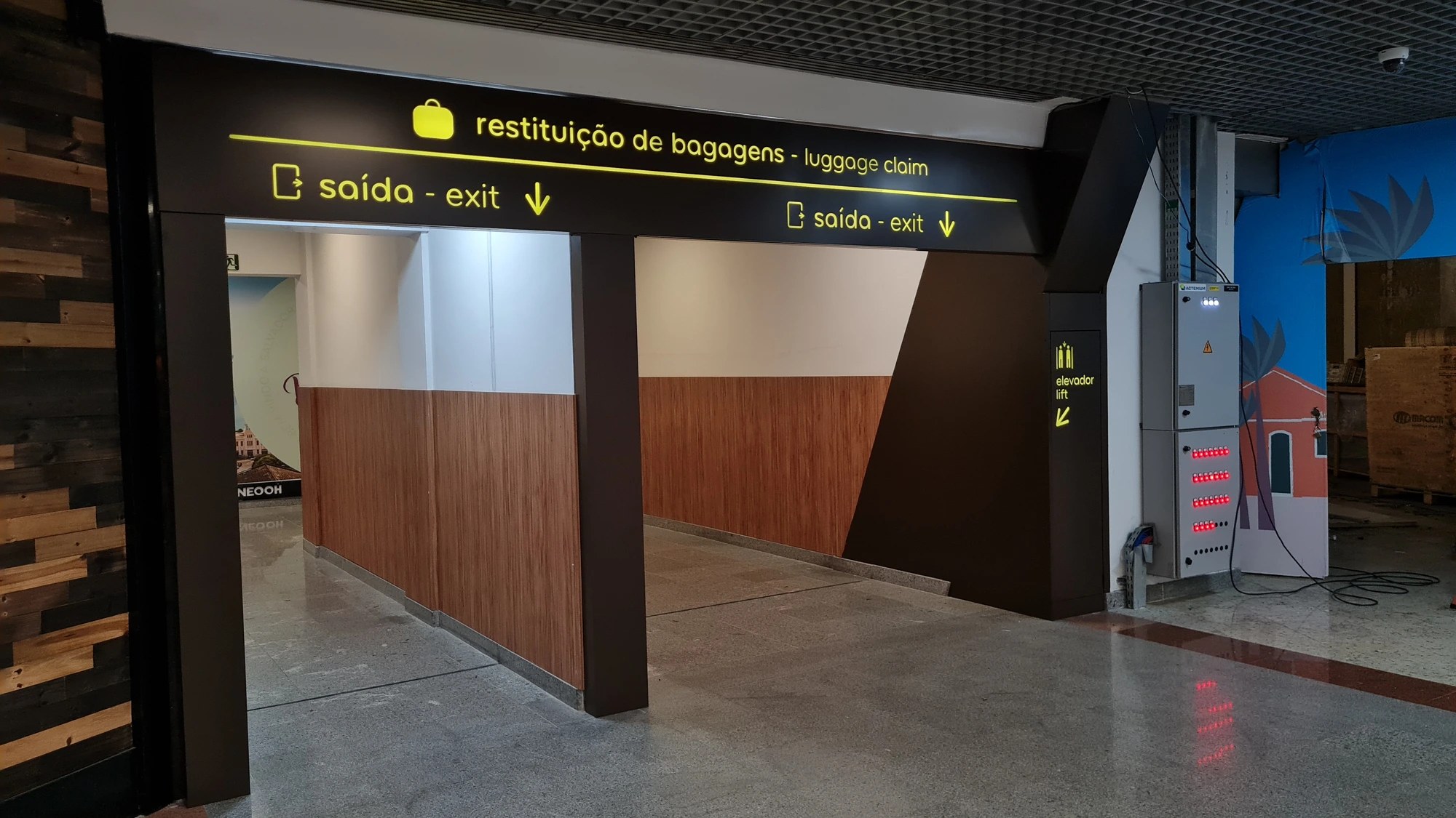 Sinalização Wayfinding — Aeroporto Salvador